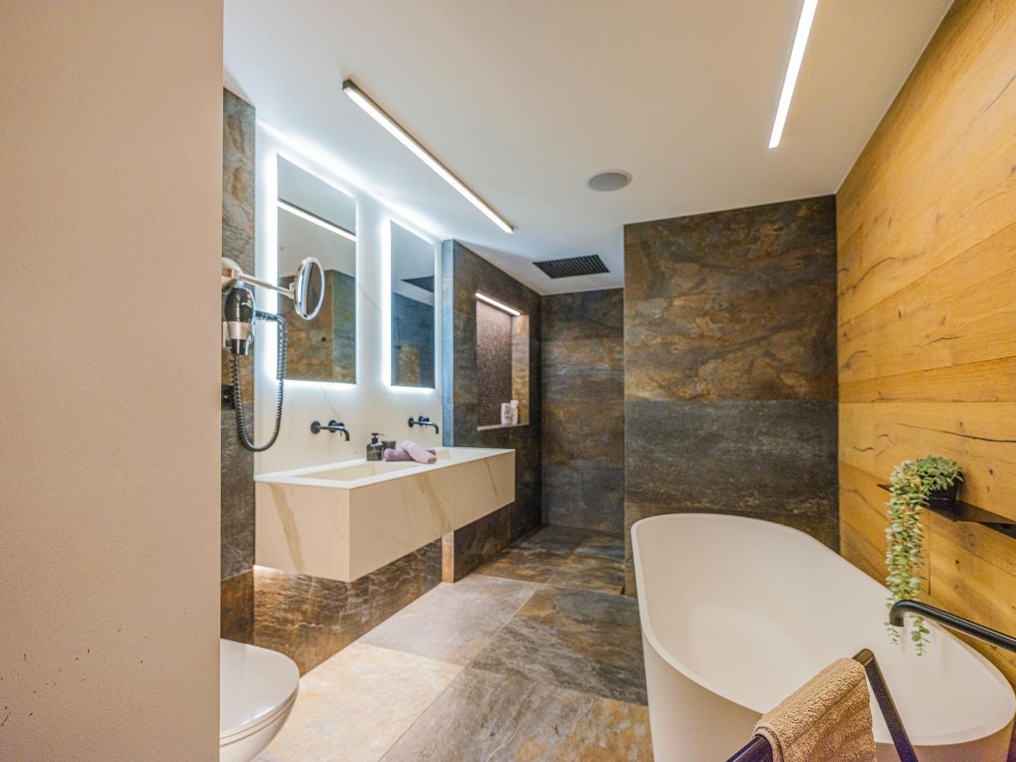 Luxury Mountain Apartment With Private Sauna And Underground Parking Санкт-Мориц Экстерьер фото
